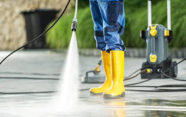 Best Concrete Pressure Washing  in La Vista, NE